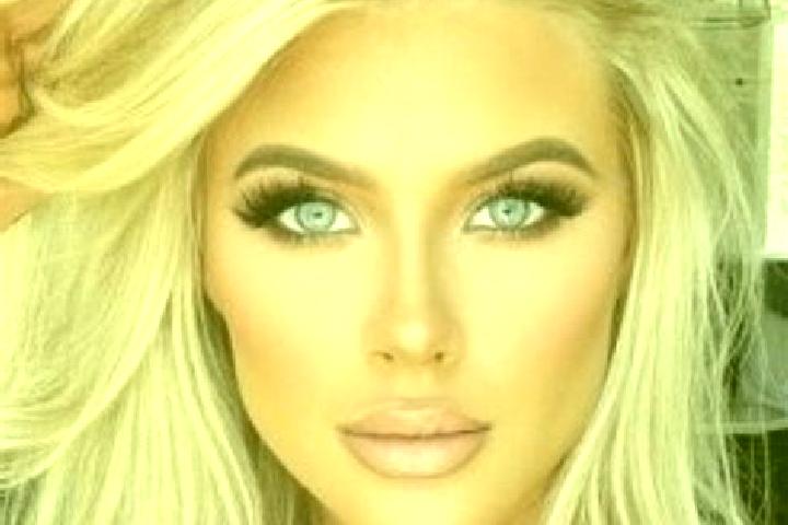 Ellie, 30, a platinum blonde amber-eyed mediterranean companion based in Cassola. Offering Domination, Party Girl. Available for incall and outcall, overnigh...