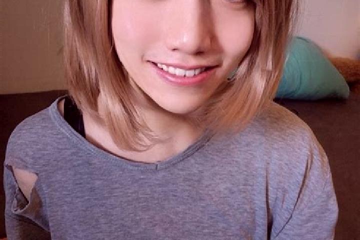 Ellie, 30, a platinum blonde brown-eyed middle eastern companion based in Hongsipu. Offering A-Level, Party Girl, BDSM, Roleplay, Couples. Available for inca...