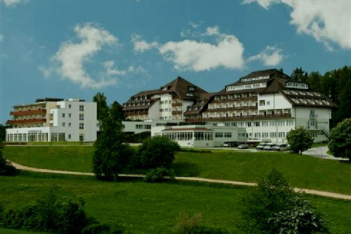 Ellie, 30 — Escort in Sankt Georgen im Attergau, Austria