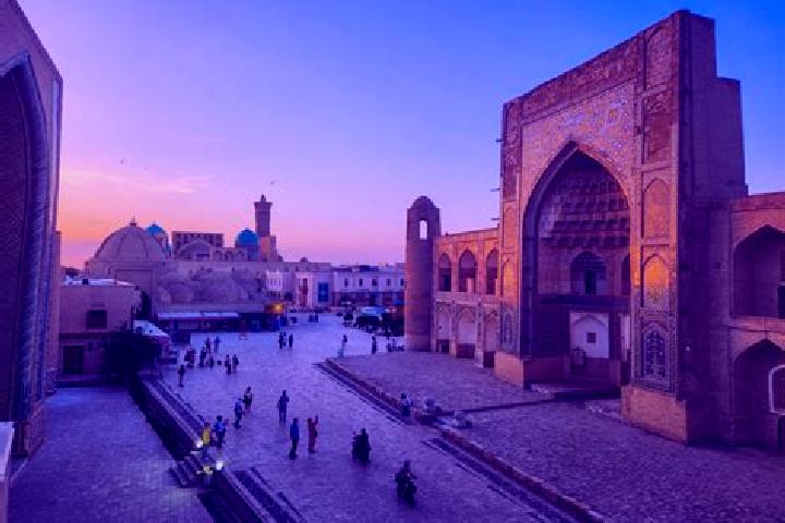 Ellie, 30 — Escort in Yunusobod, Uzbekistan