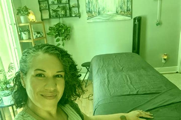 Ellie, 31, a black dark-eyed caribbean companion based in Berbera. Offering Erotic Massage, Overnight, Tantra, Couples. Available for incall and outcall, day...