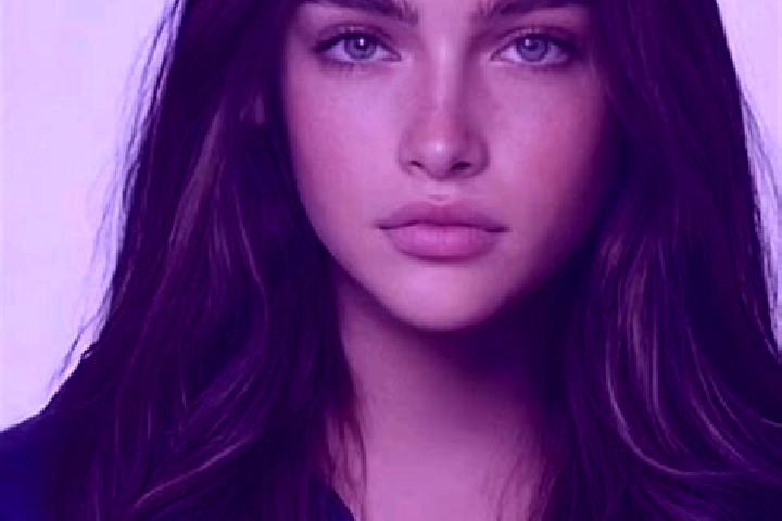 Ellie, 31, a brunette blue-eyed caucasian companion based in Tardos. Offering Domination, Prostate Massage, Party Girl, Tantra. Available for incall and outc...