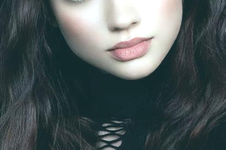 Ellie, 31, a brunette dark-eyed european companion based in Itapebi. Offering Roleplay, Party Girl, Striptease, BDSM. Available for incall and outcall, day a...