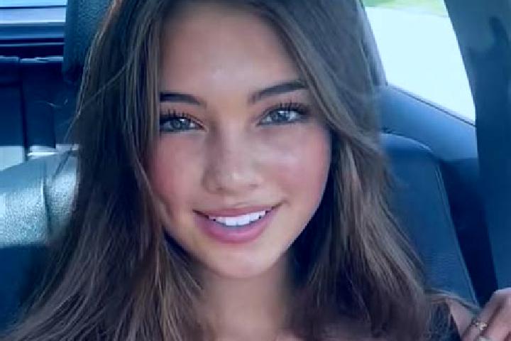 Ellie, 31, a brunette grey-eyed european companion based in Palmview South. Offering Duos, Overnight, Striptease, 69, Girlfriend Experience. Available for in...