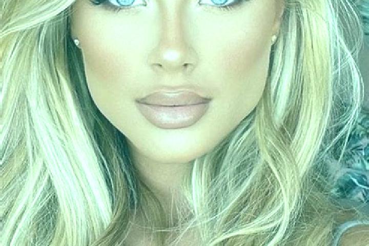 Ellie, 31, a chestnut blue-eyed latina companion based in Sam. Offering BDSM, Striptease, Erotic Massage, Domination, Couples. Available for incall and outca...