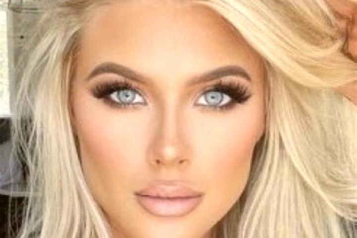 Ellie, 31, a platinum blonde blue-eyed european companion based in Vallabh Vidyanagar. Offering Deep French Kissing, Duos, Fetish, Party Girl. Available for ...