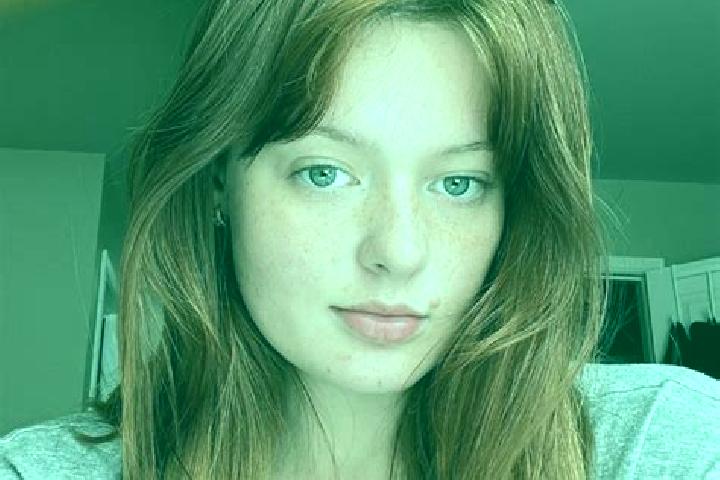 Ellie, 31, a red grey-eyed mixed companion based in Gazzaniga. Offering GFE, Party Girl, Duos, Roleplay, Overnight. Available for incall and outcall, day and...