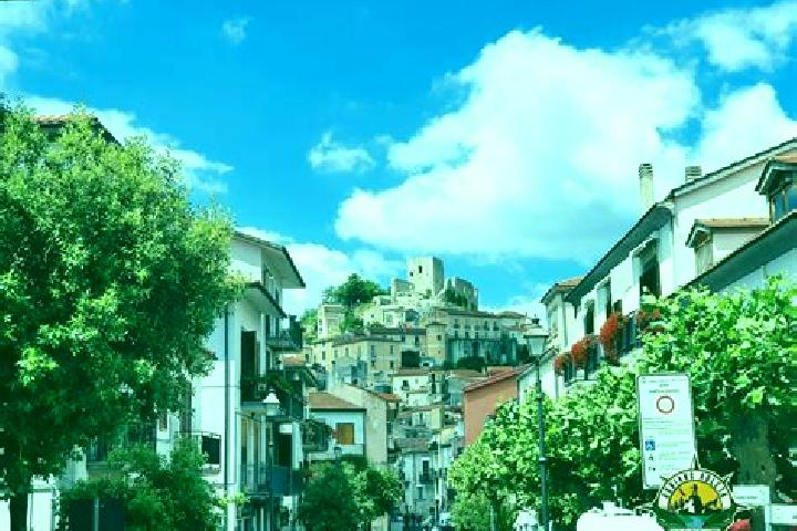 Ellie, 31 — Escort in Buccino, Italy