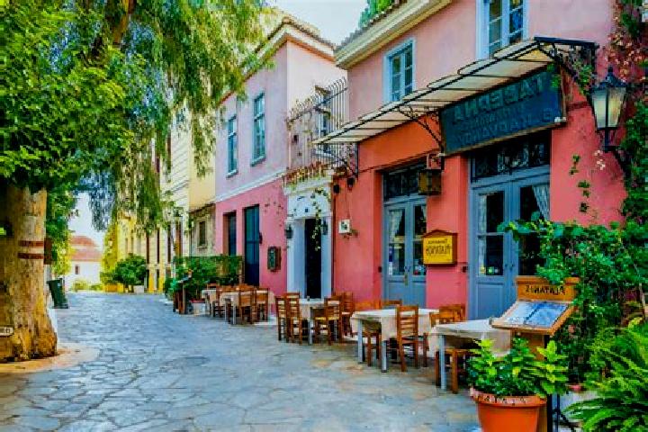 Ellie, 31 — Escort in Erythres, Greece