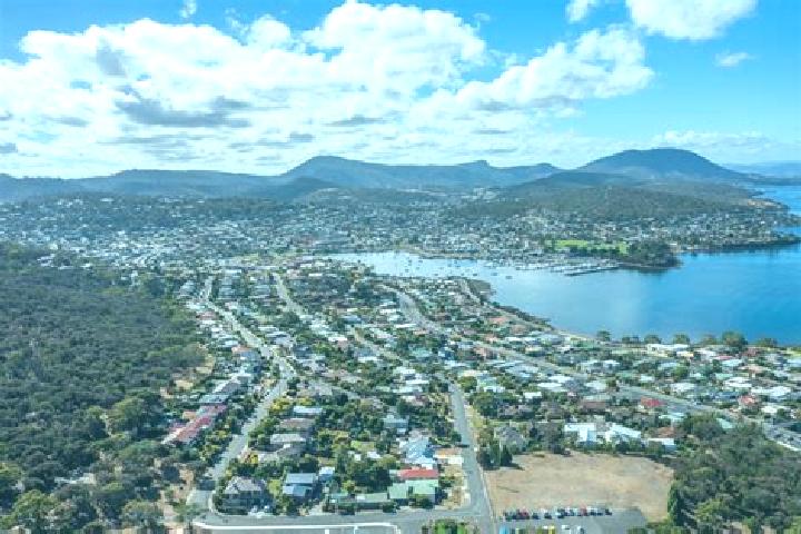 Ellie, 31 — Escort in Mount Clarence, Australia