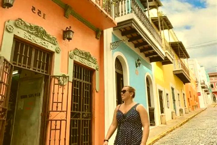 Ellie, 31 — Escort in Puerto Amargura, Peru