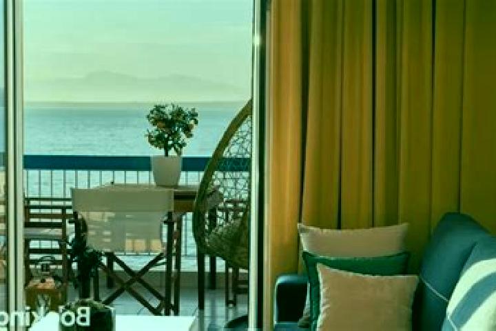 Ellie, 31 — Escort in Thermi, Greece