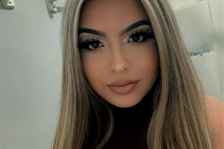 Ellie, 32, a blonde grey-eyed latina companion based in Gemencheh. Offering Striptease, Dinner Date, Tantra, GFE. Available for incall and outcall, day and e...