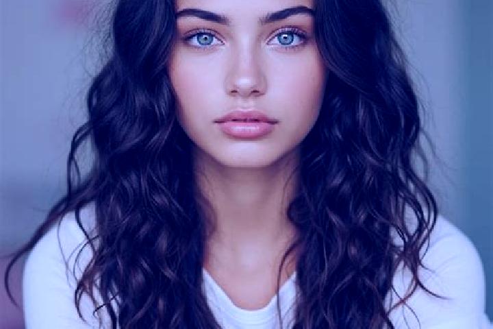 Ellie, 32, a brunette amber-eyed mediterranean companion based in Bracey. Offering Roleplay, Party Girl, CIM, 69, Overnight. Available for incall and outcall...