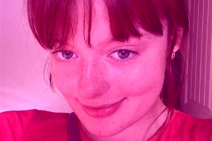 Ellie, 32, a red blue-eyed indian companion based in Mayakovski. Offering CIM, Couples, Party Girl. Available for incall and outcall, day and evening dates.