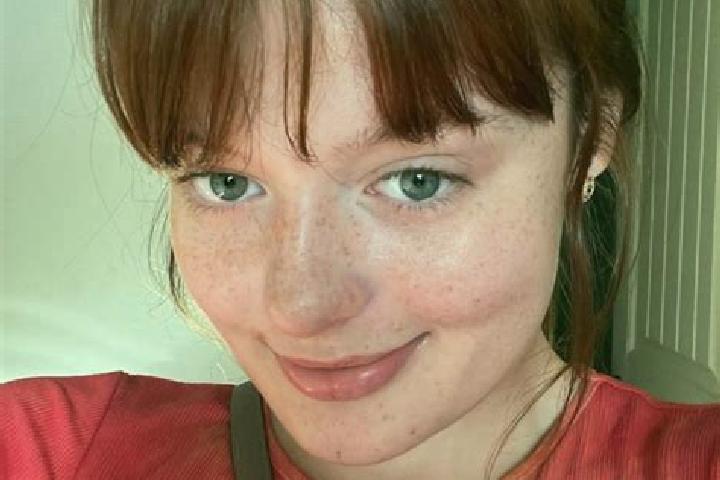 Ellie, 32, a red brown-eyed european companion based in Kaztalovka. Offering Overnight, BDSM, Dinner Date. Available for incall and outcall, day and evening ...