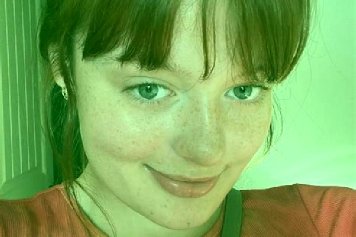 Ellie, 32, a red brown-eyed mediterranean companion based in Santos Dumont. Offering Fetish, Dinner Date, BDSM. Available for incall and outcall, day and eve...