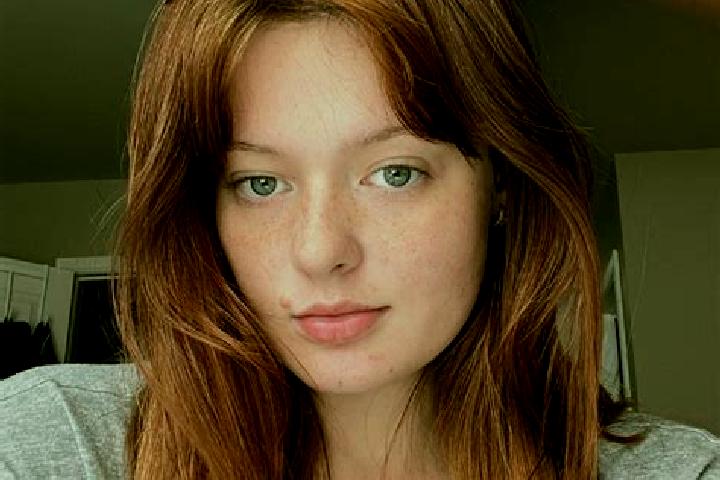 Ellie, 32, a red grey-eyed caribbean companion based in Pont-l Abbe. Offering Duos, Deep French Kissing, Erotic Massage, CIM, Striptease. Available for incal...