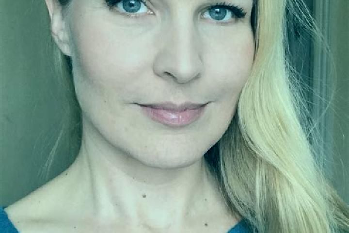 Ellie, 32 — Escort in Burton in Lonsdale, United Kingdom