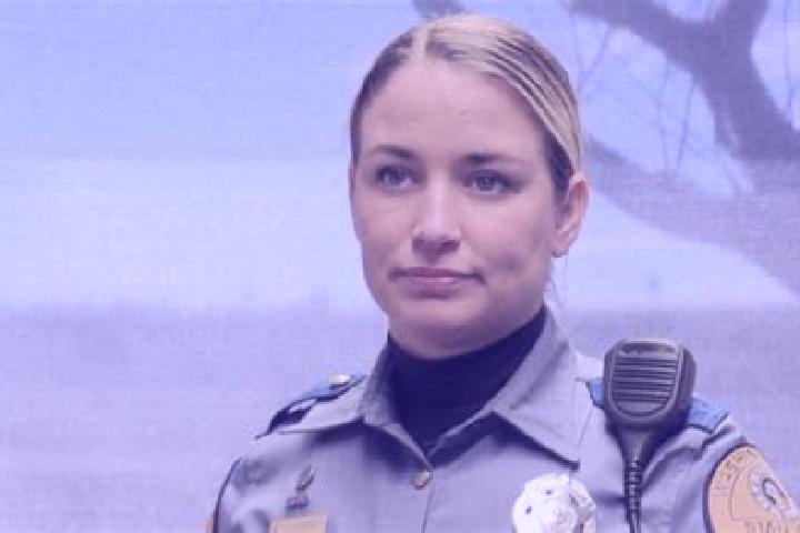 Ellie, 32 — Escort in Foreston, United States