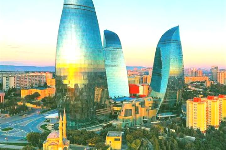 Ellie, 32 — Escort in Mahmudlu, Azerbaijan