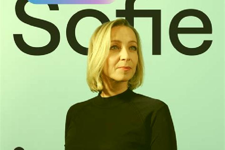Ellie, 32 — Escort in Meldert, Belgium