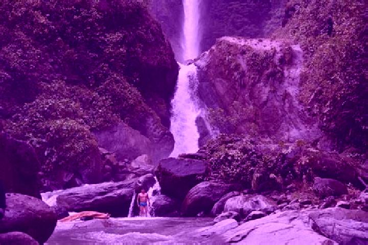 Ellie, 32 — Escort in San Luis, Ecuador