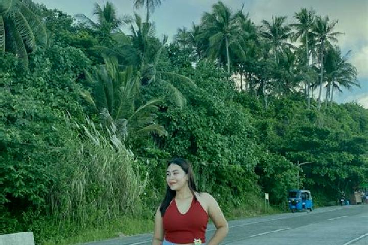 Ellie, 32 — Escort in Santa Monica, Philippines
