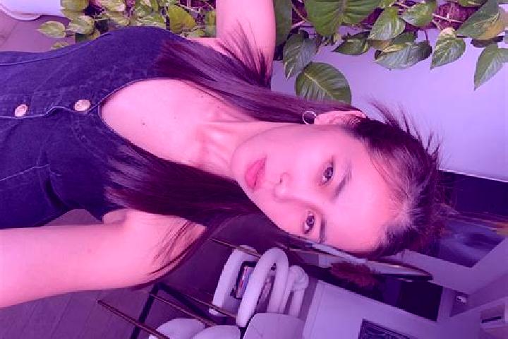 Ellie, 32 — Escort in Shi an, China