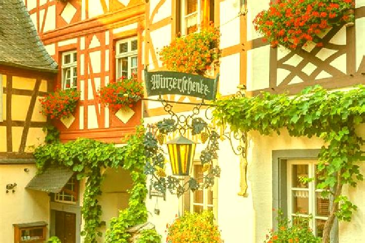 Ellie, 32 — Escort in Sproetau, Germany