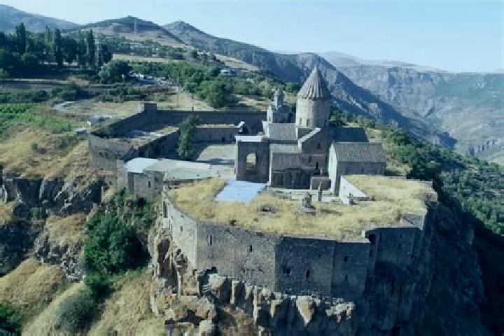 Ellie, 32 — Escort in Tatev, Armenia