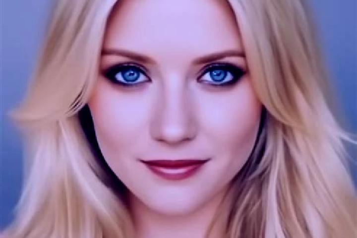 Ellie, 33, a blonde dark-eyed mixed companion based in Oberneisen. Offering Duos, Prostate Massage, BDSM. Available for incall and outcall, overnight booking...