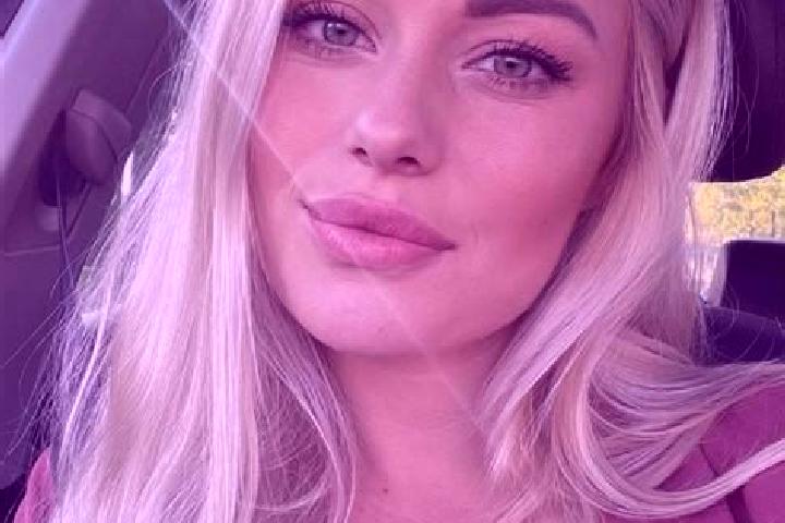 Ellie, 33, a blonde hazel-eyed asian companion based in Rancon. Offering 69, Striptease, Overnight. Available for incall and outcall, overnight bookings avai...
