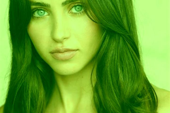 Ellie, 33, a brunette blue-eyed mixed companion based in Garayeri. Offering BDSM, Couples, Massage, 69. Available for incall and outcall, day and evening dates.
