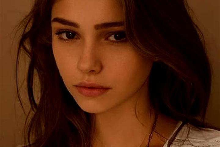 Ellie, 33, a chestnut dark-eyed slavic companion based in Madhubani. Offering Prostate Massage, Tantra, Domination, Couples, 69. Available for incall and out...