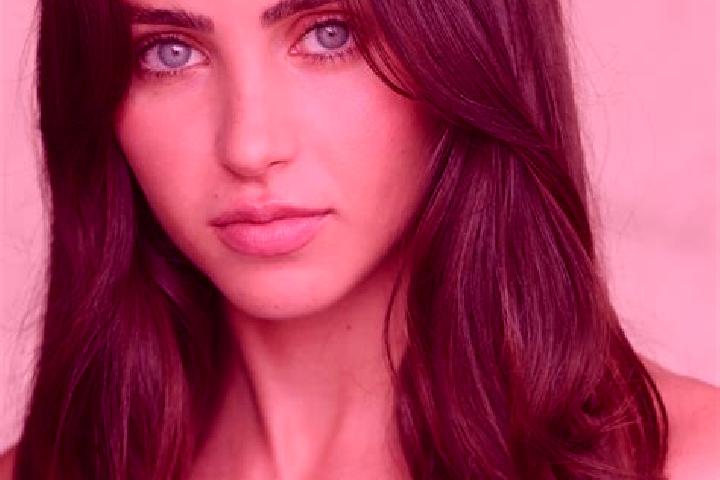 Ellie, 33, a dark blonde brown-eyed indian companion based in Pondokaso. Offering Roleplay, Duos, Fetish, Tantra, A-Level. Available for incall and outcall, ...