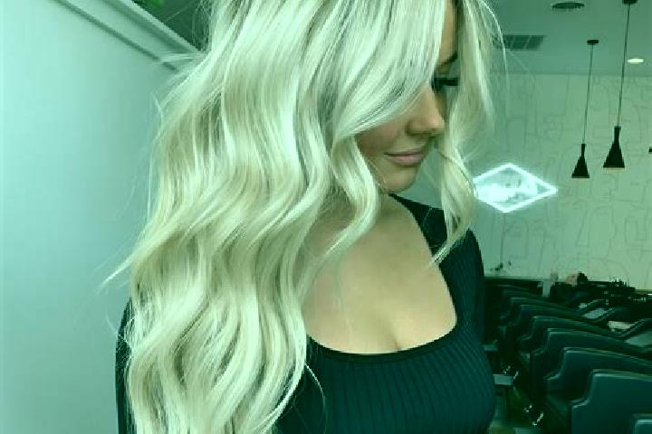 Ellie, 33, a platinum blonde amber-eyed ebony companion based in Cocoyoc. Offering OWO, Travel Companion, Striptease. Available for incall and outcall, day a...
