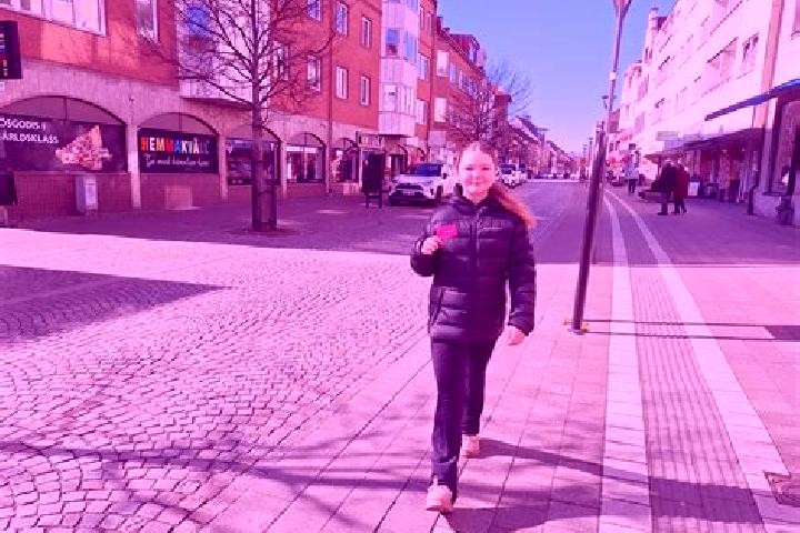 Ellie, 33 — Escort in Arloev, Sweden