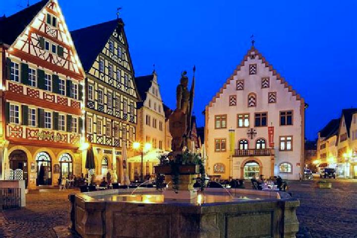 Ellie, 33 — Escort in Bad Mergentheim, Germany