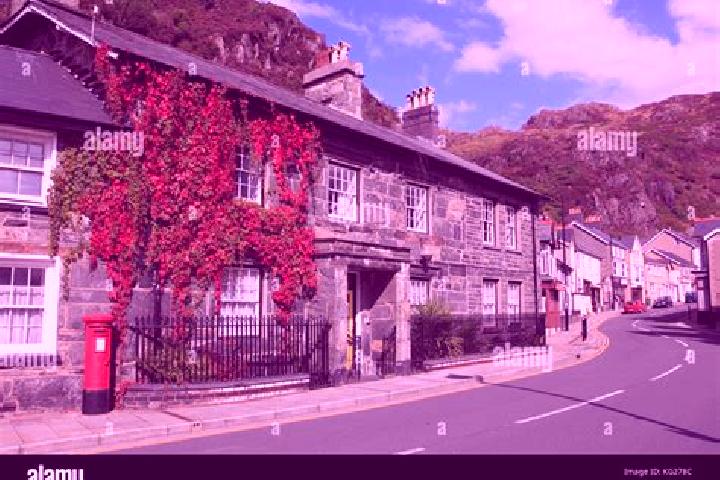 Ellie, 33 — Escort in Blaenau-Ffestiniog, United Kingdom