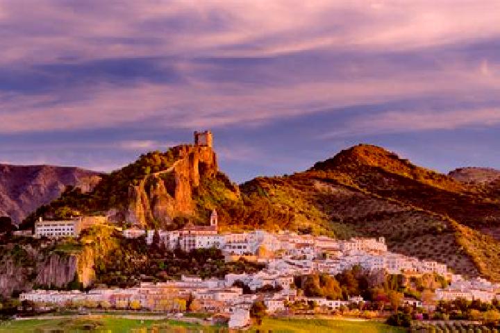 Ellie, 33 — Escort in Palazuelos de la Sierra, Spain