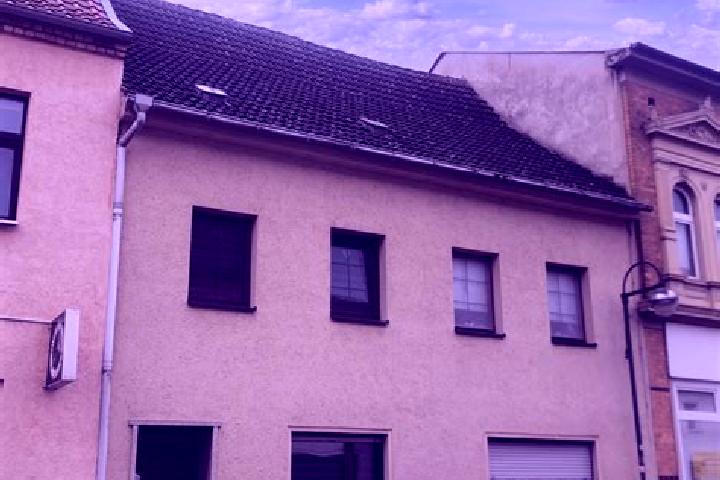 Ellie, 33 — Escort in Schildau, Germany