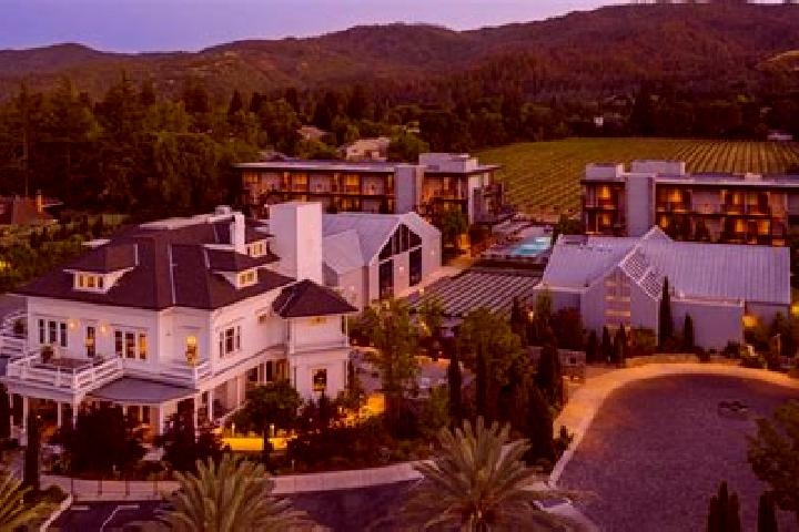 Ellie, 33 — Escort in St Helena, Australia