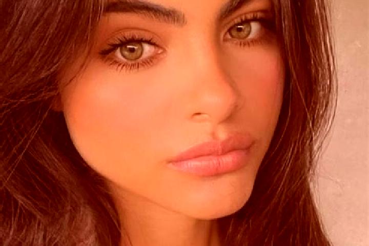 Ellie, 34, a black brown-eyed indian companion based in Litou. Offering GFE, A-Level, Overnight, Massage. Available for incall and outcall, overnight booking...