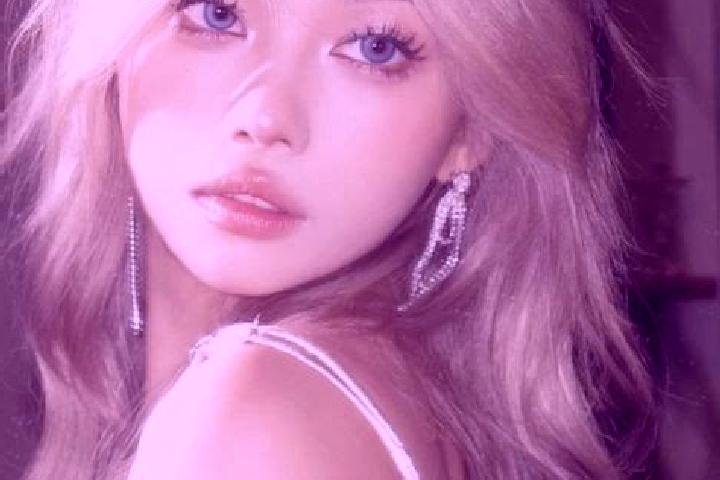 Ellie, 34, a blonde grey-eyed asian companion based in Laxe. Offering Duos, CIM, Overnight, BDSM. Available for incall and outcall, overnight bookings availa...