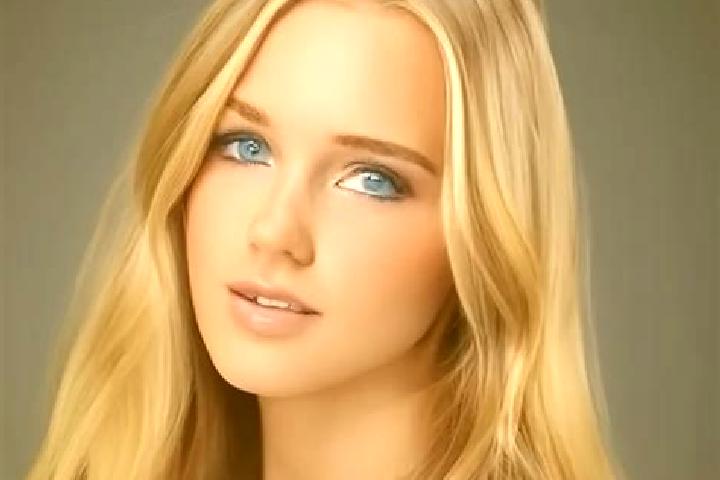 Ellie, 34, a blonde grey-eyed mediterranean companion based in Pains. Offering Party Girl, Roleplay, Girlfriend Experience. Available for incall and outcall,...
