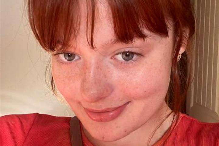 Ellie, 34, a red grey-eyed ebony companion based in Orocovis. Offering Domination, Striptease, BDSM, Fetish, Prostate Massage. Available for incall and outca...