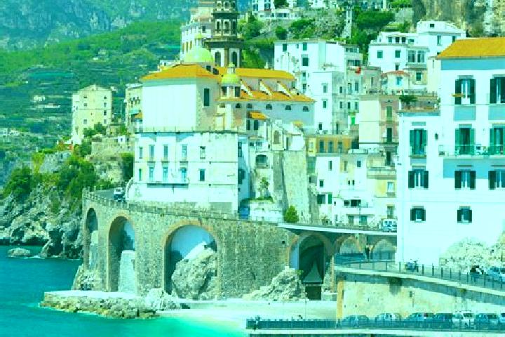 Ellie, 34 — Escort in Casa Rocco d Amato, Italy