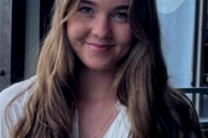 Ellie, 34 — Escort in Griffin, Australia