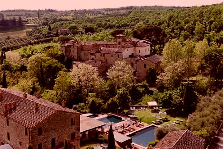 Ellie, 34 — Escort in Madonna del Sasso, Italy